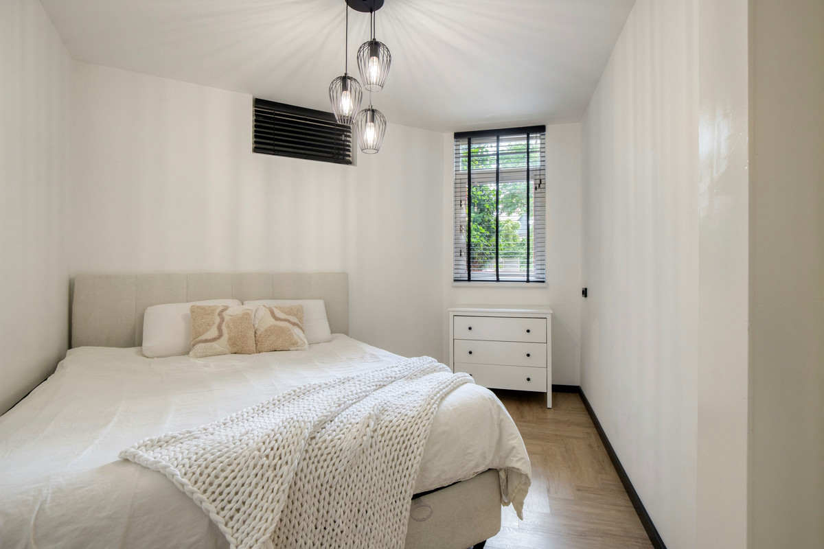 Appartement te koop: Q.A. Nederpelstraat 236, 'S-Gravenhage