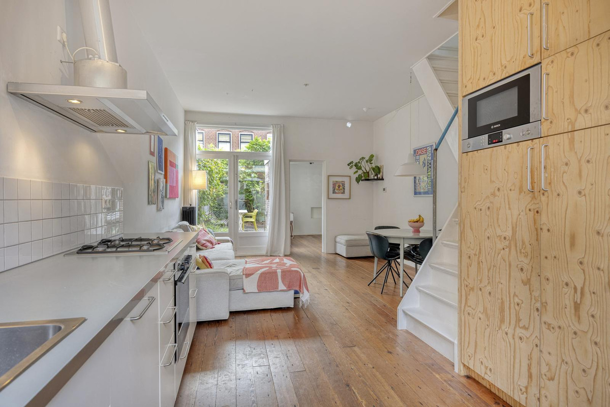 Hoekwoning te koop: Roggestraat 9, Utrecht