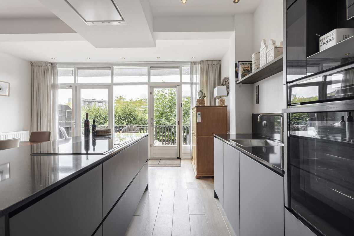 Vrijstaande woning te koop: Peulenstraat 147, Hardinxveld-Giessendam