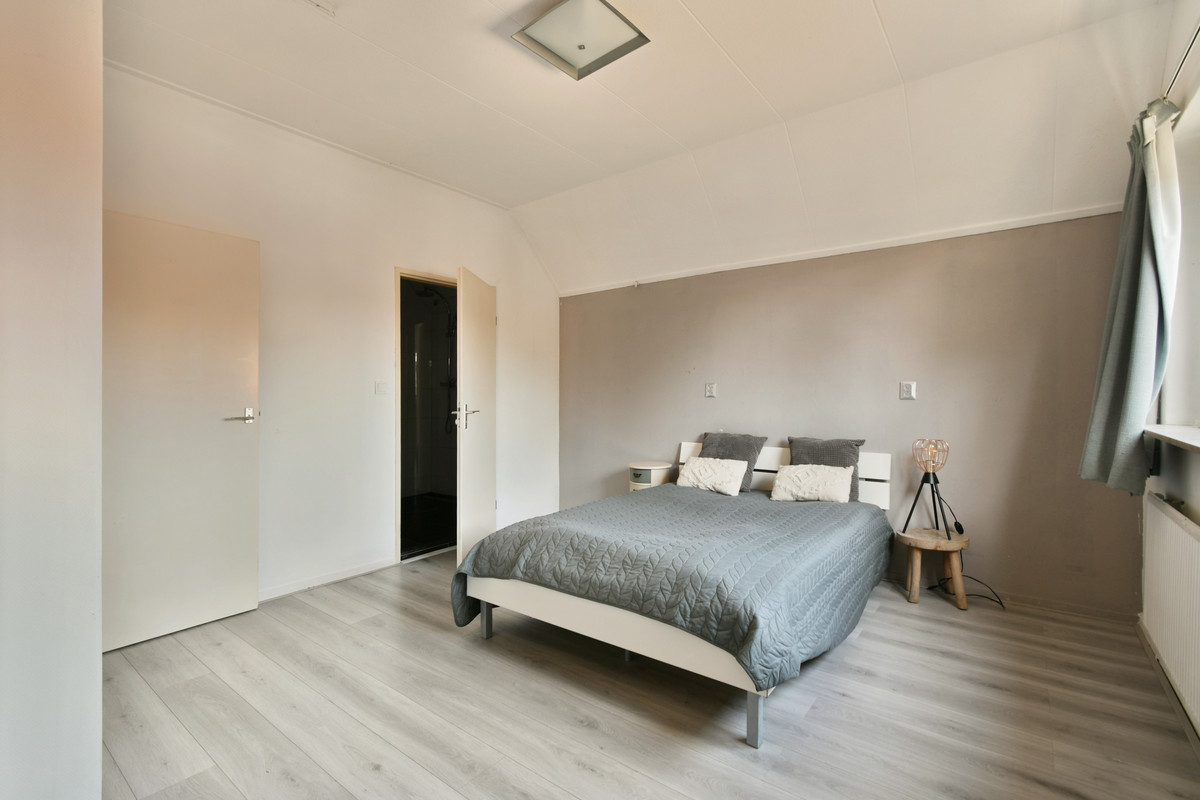 Appartement te koop: Oostzijde 211C, Zaandam