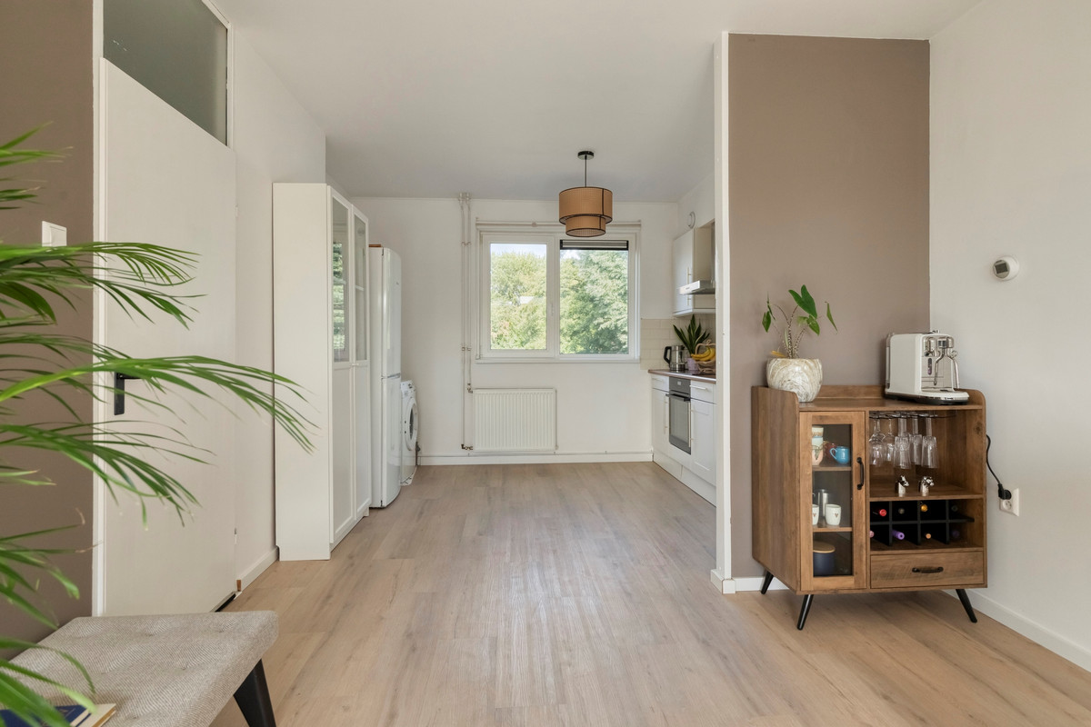 Appartement te koop: Onafhankelijkheidsweg 76, Leiden