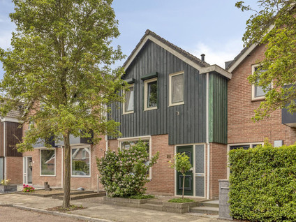 Raadhuisstraat 28