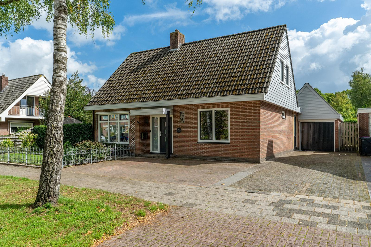 Vrijstaande woning te koop: Willem Lodewijkstrjitte 4, Kootstertille