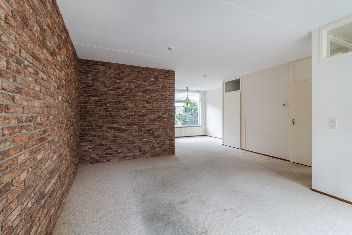 Tussenwoning te koop: Wikkestraat 89, Alphen Aan Den Rijn