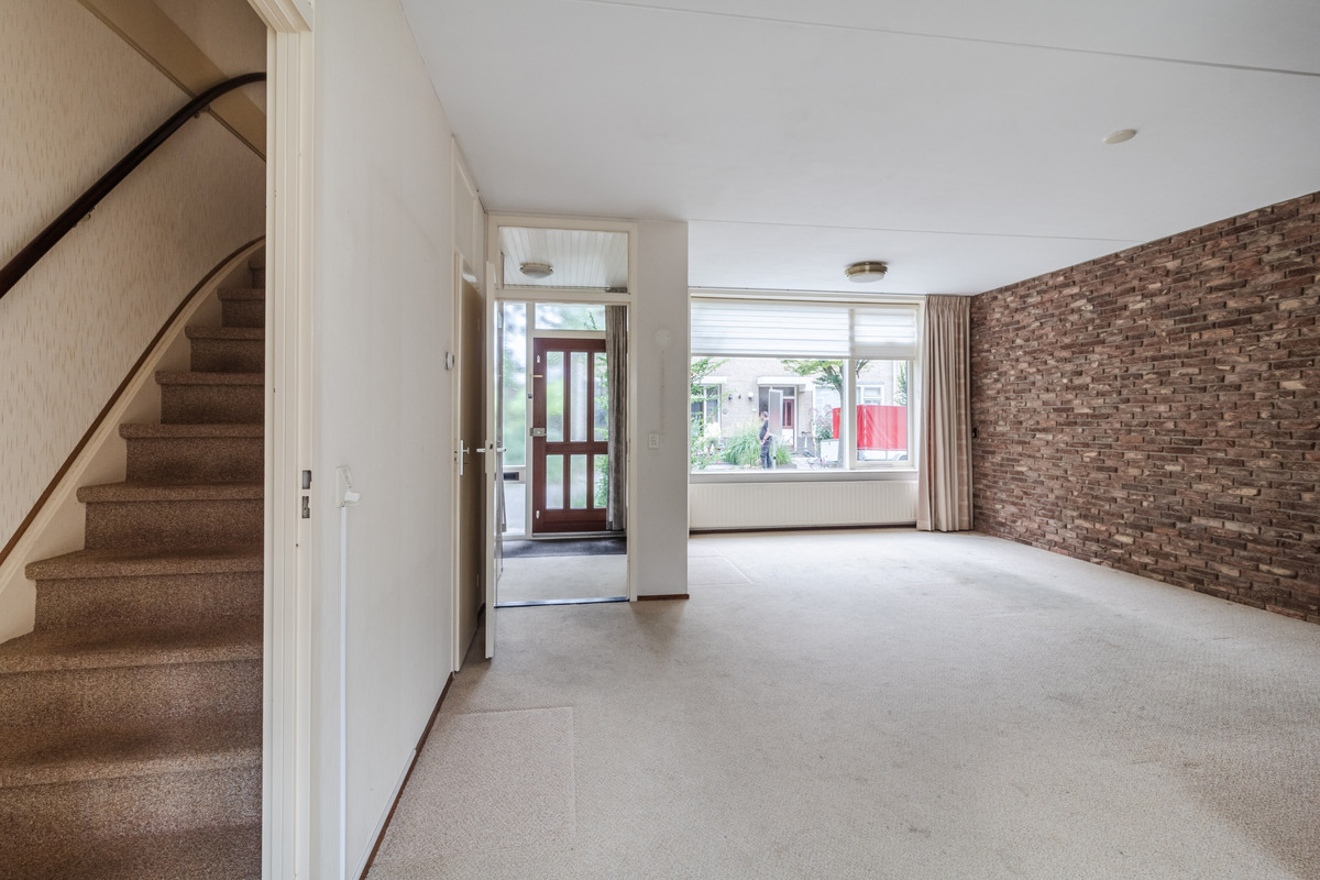 Tussenwoning te koop: Wikkestraat 89, Alphen Aan Den Rijn