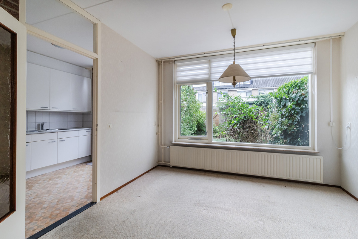 Tussenwoning te koop: Wikkestraat 89, Alphen Aan Den Rijn