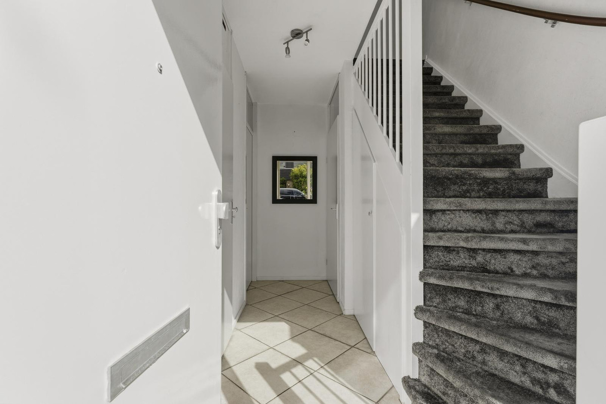 Hoekwoning te koop: Kandinskystraat 1, Almere