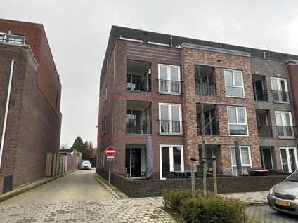 free-sector-houses for rent on Molenstraat 8A 12