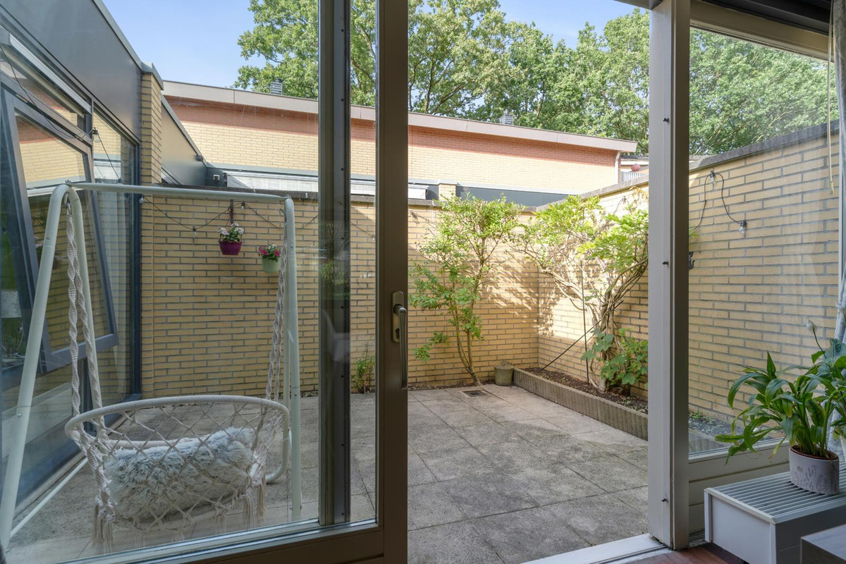 Tussenwoning te koop: Hunzestraat 89, Enschede