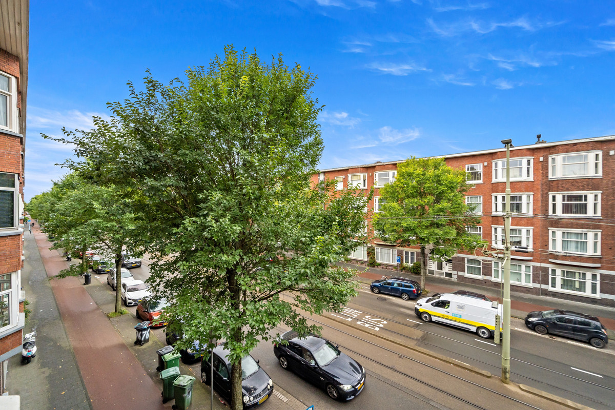 Appartement te koop: Goeverneurlaan 66, 'S-Gravenhage