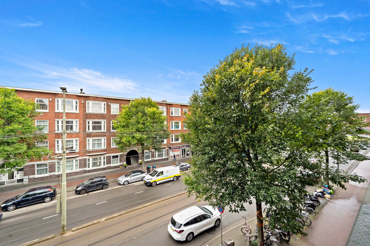 Appartement te koop: Goeverneurlaan 66, 'S-Gravenhage