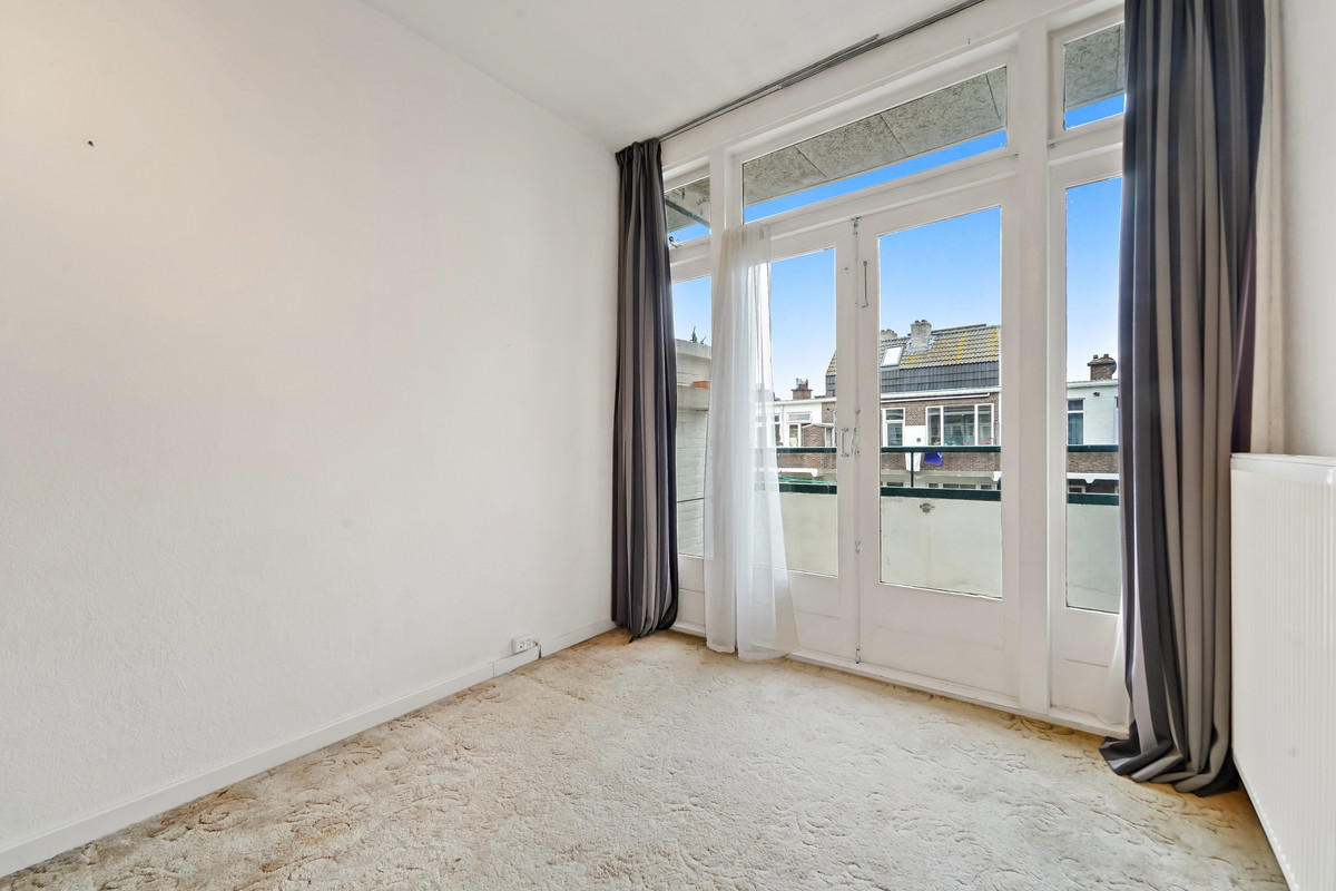 Appartement te koop: Goeverneurlaan 66, 'S-Gravenhage
