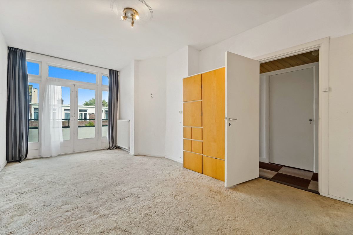 Appartement te koop: Goeverneurlaan 66, 'S-Gravenhage