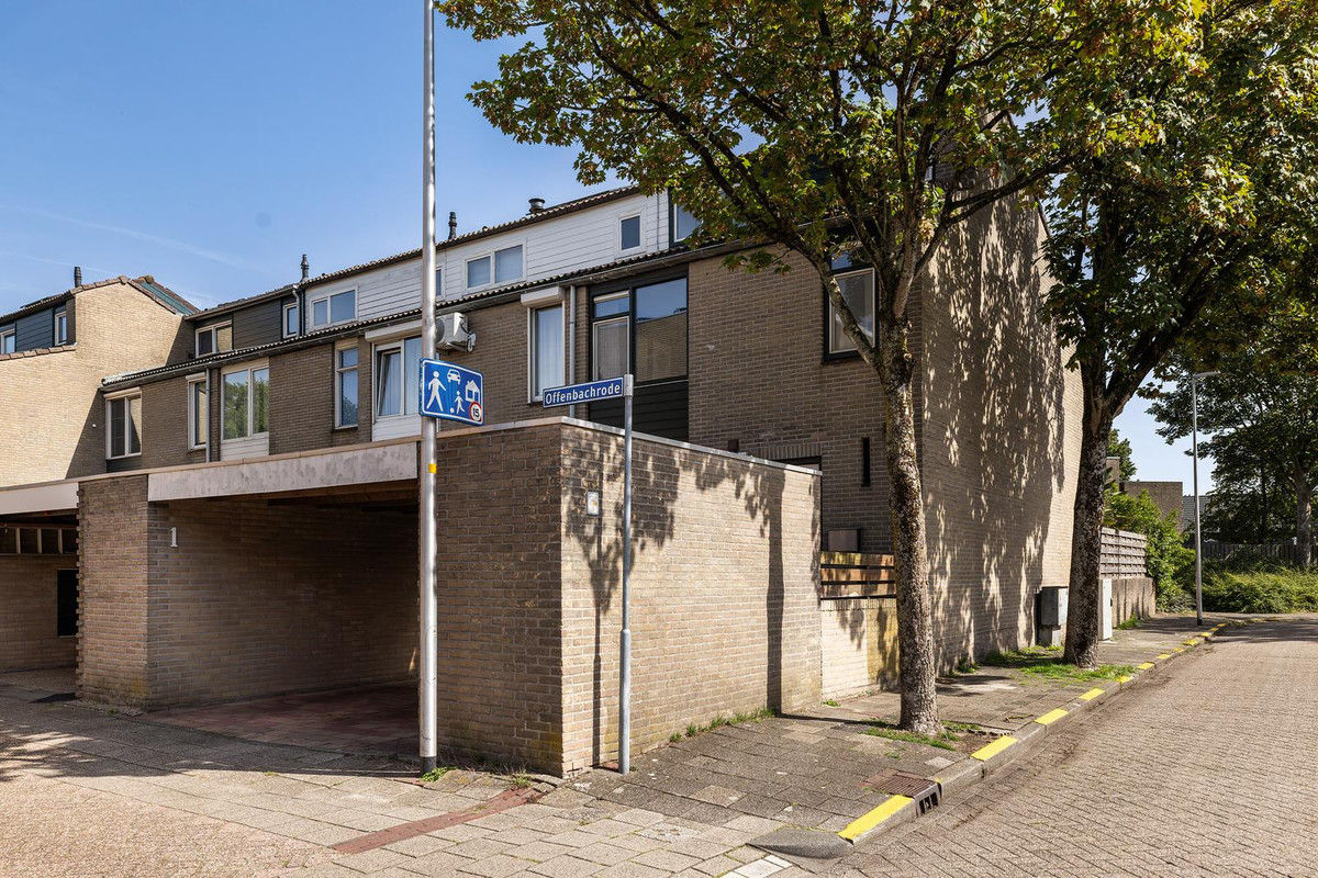 Hoekwoning te koop: Offenbachrode 1, Zoetermeer