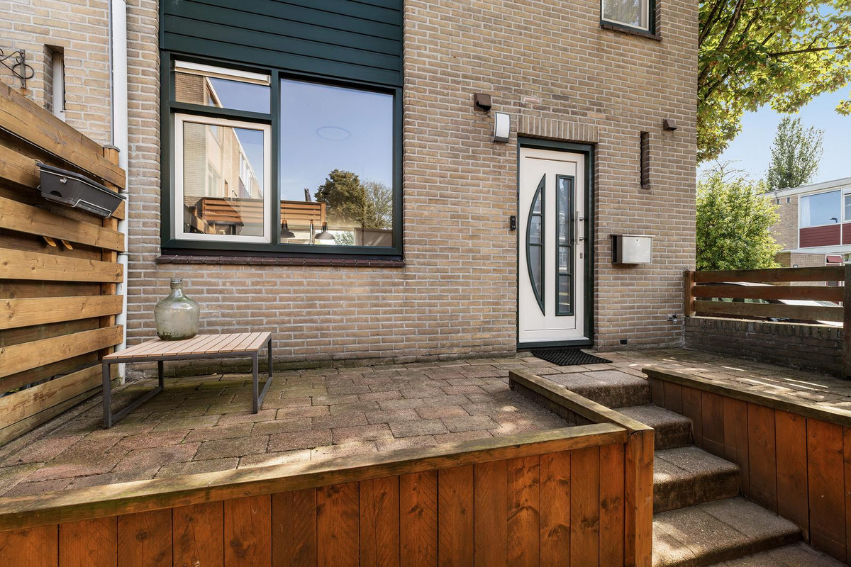 Hoekwoning te koop: Offenbachrode 1, Zoetermeer