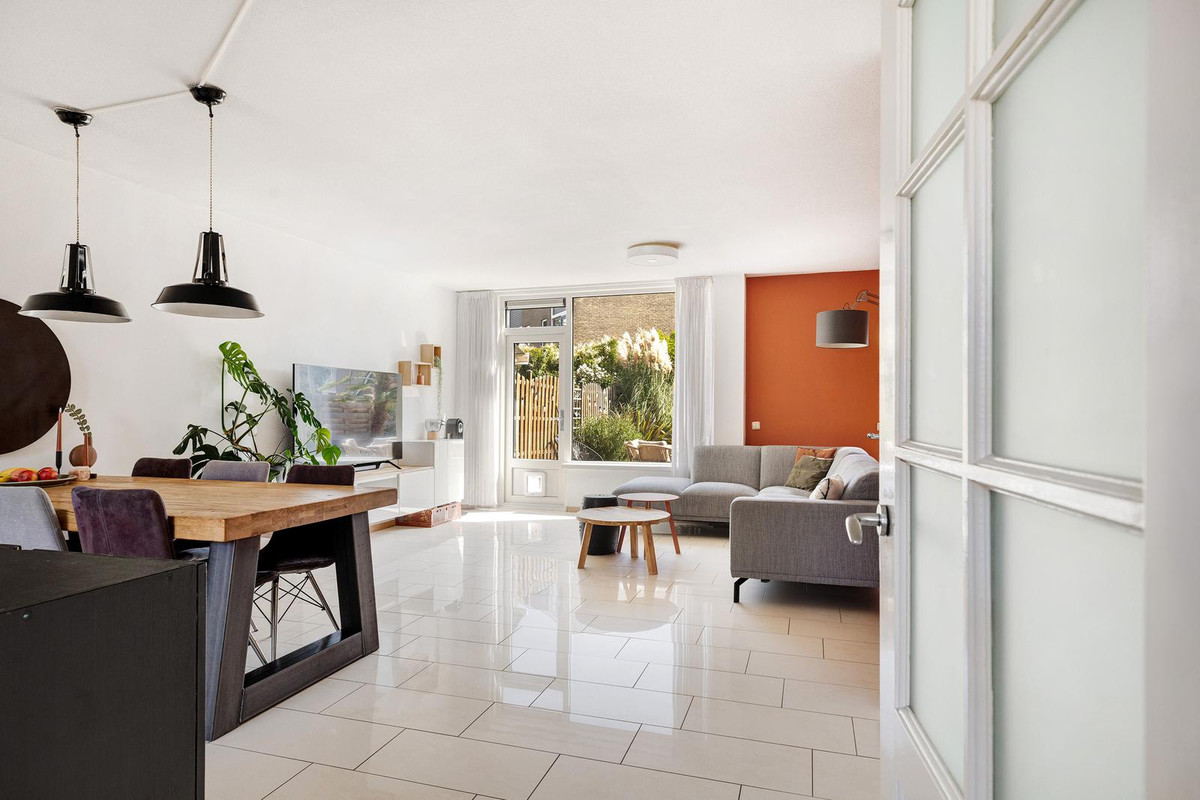 Hoekwoning te koop: Offenbachrode 1, Zoetermeer