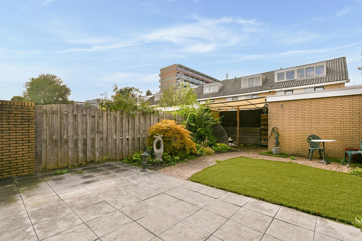 Hoekwoning te koop: Helikon 1, Amstelveen