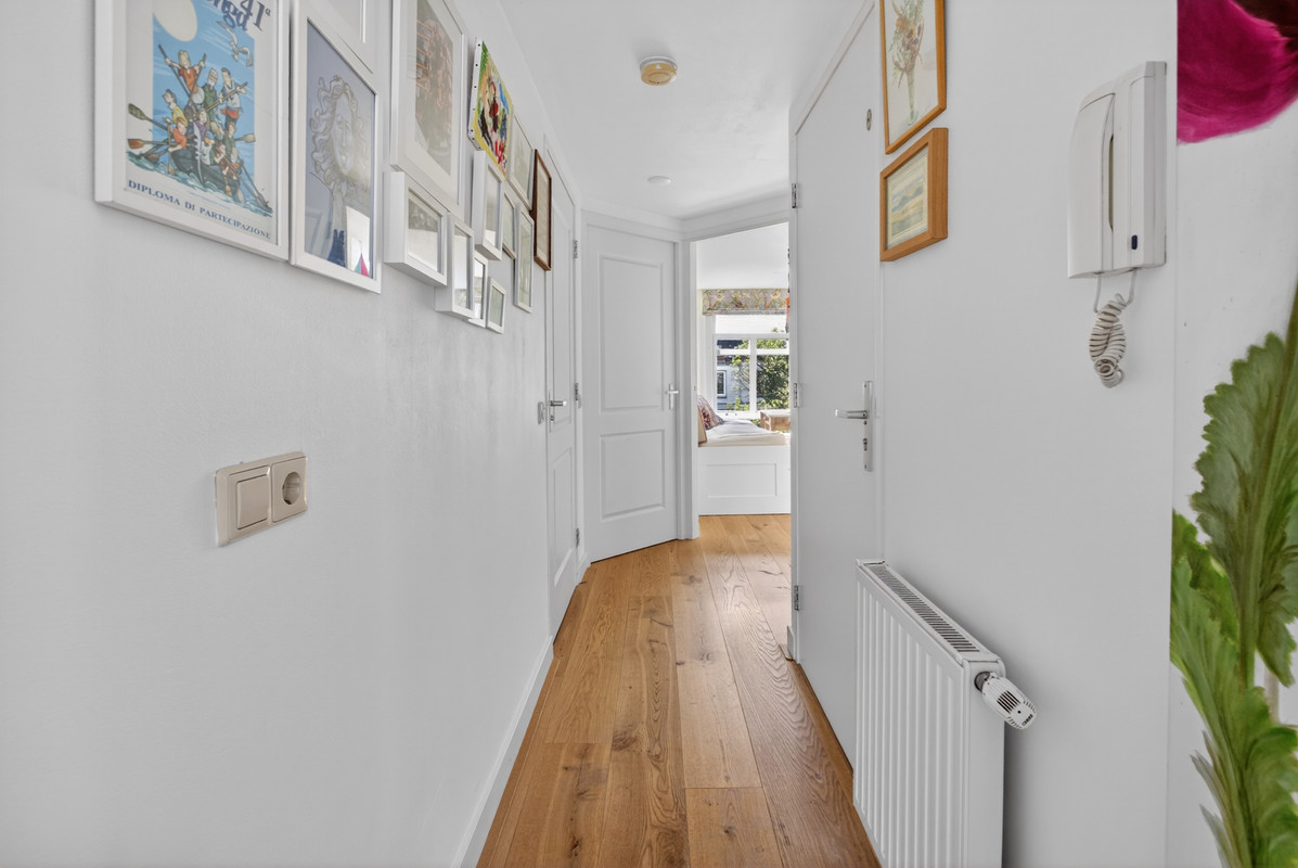 Appartement te koop: Van Ostadestraat 220-4, Amsterdam