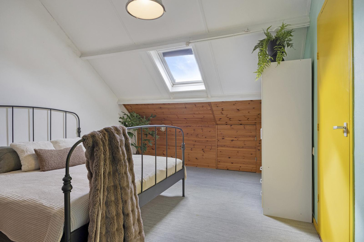 Tussenwoning te koop: Beukenlaan 7, Etten-Leur