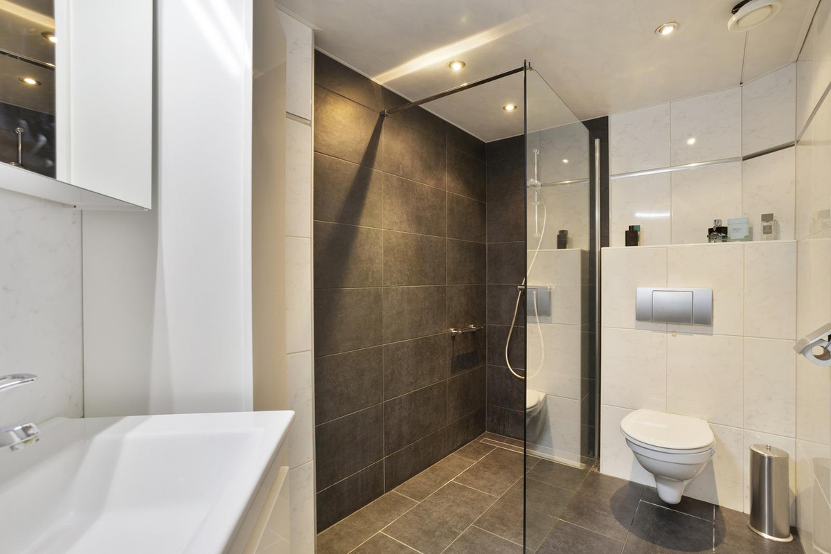 Hoekwoning te koop: Lorentzstraat 8, Geleen