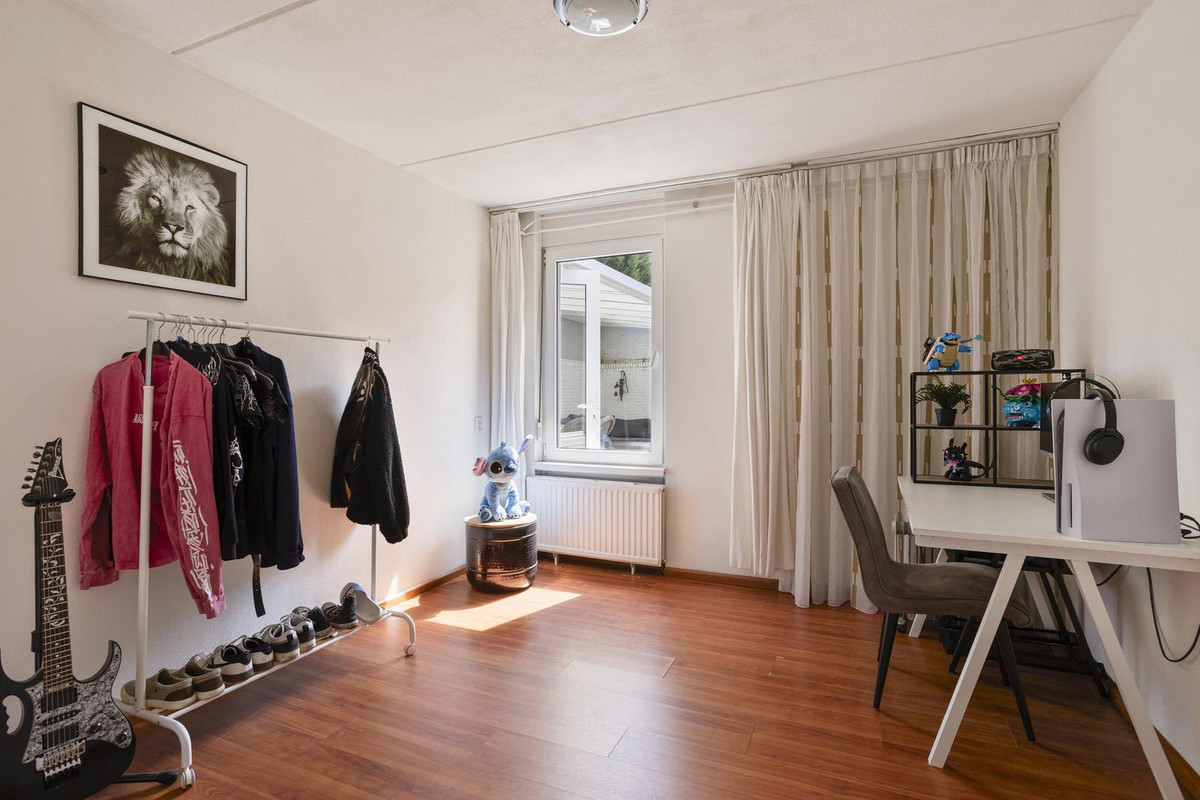 Hoekwoning te koop: Lorentzstraat 8, Geleen