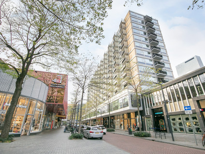 Kruiskade 359