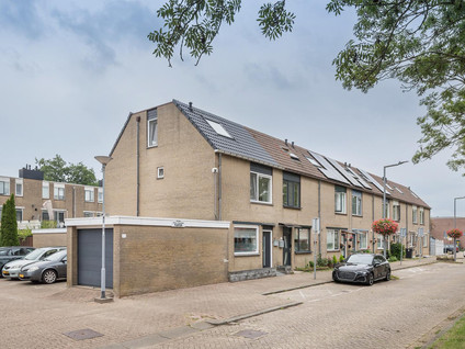 Schinnenbaan 54