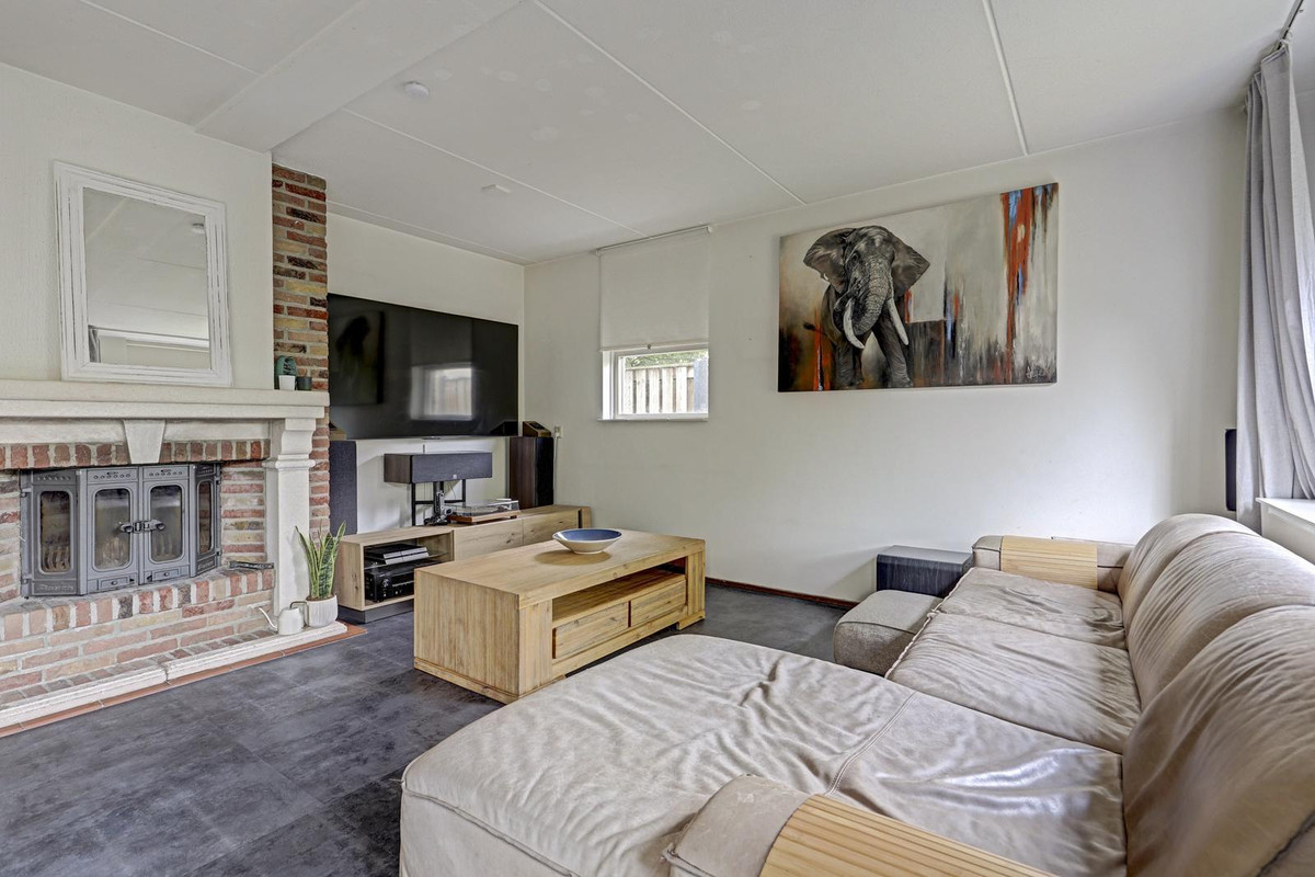 Hoekwoning te koop: Baarsweg 3, Almere