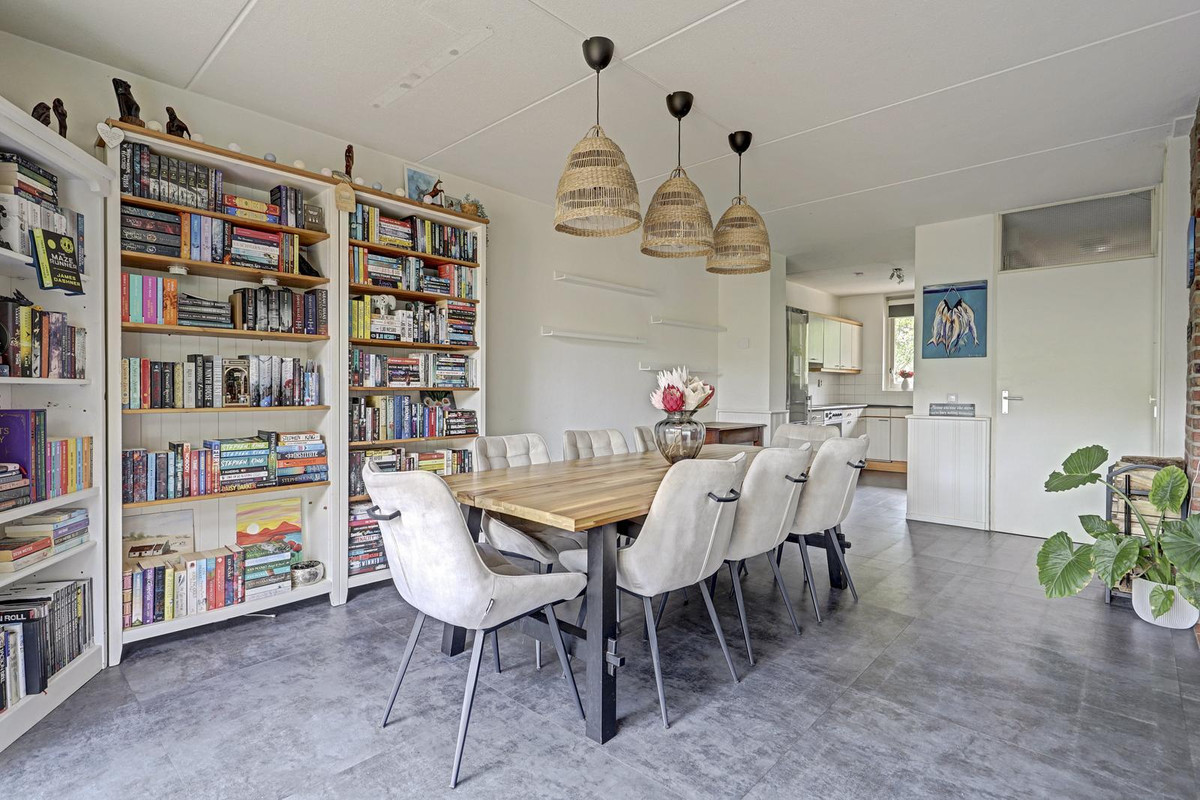 Hoekwoning te koop: Baarsweg 3, Almere