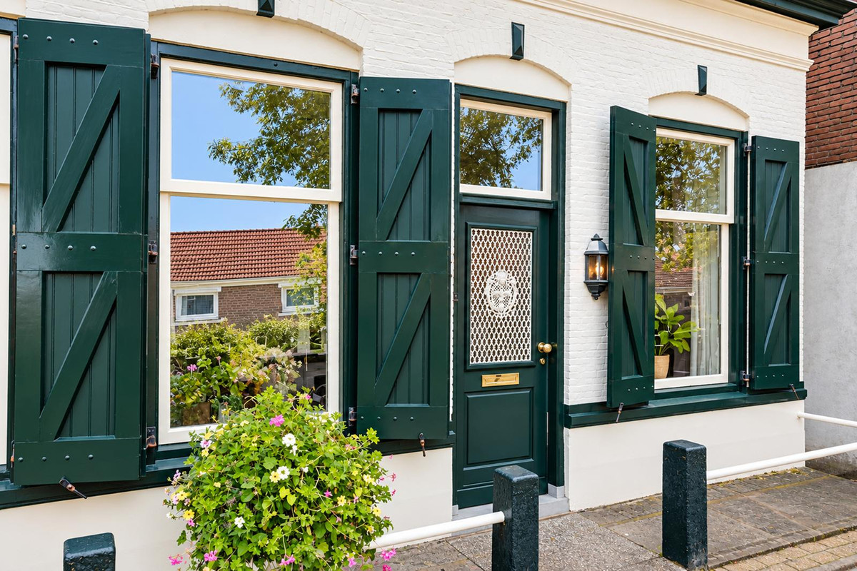 Hoekwoning te koop: Zinkweg 51, Oud-Beijerland