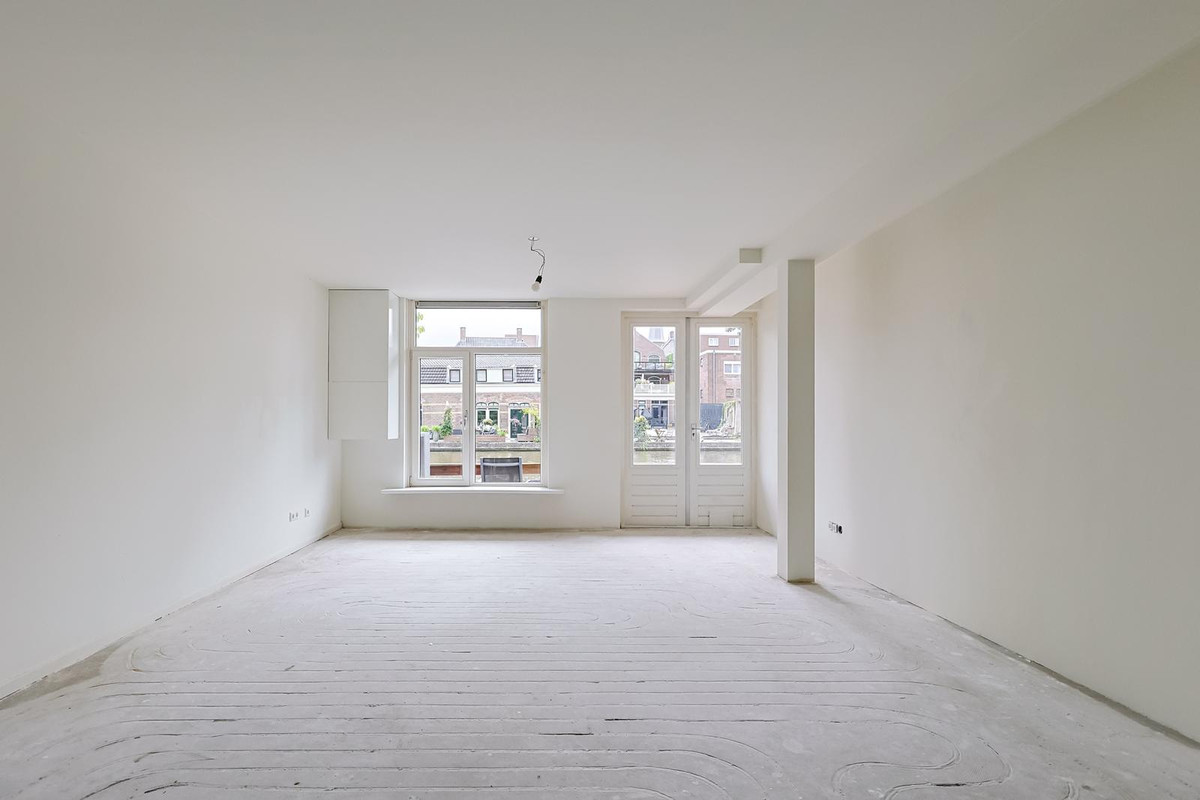 Appartement te koop: Raadhuisstraat 241, Alphen Aan Den Rijn