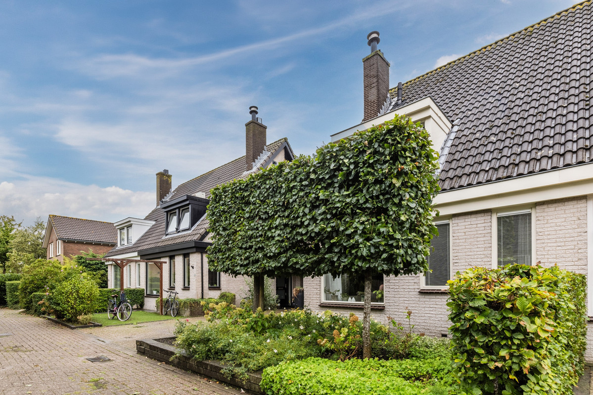 Tussenwoning te koop: Th Elsenstraat 18, Montfoort