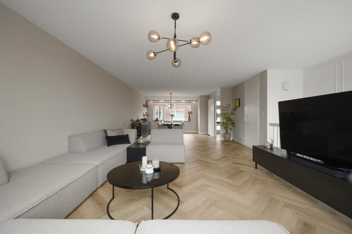 Tussenwoning te koop: Prunuskade 33, Rijswijk