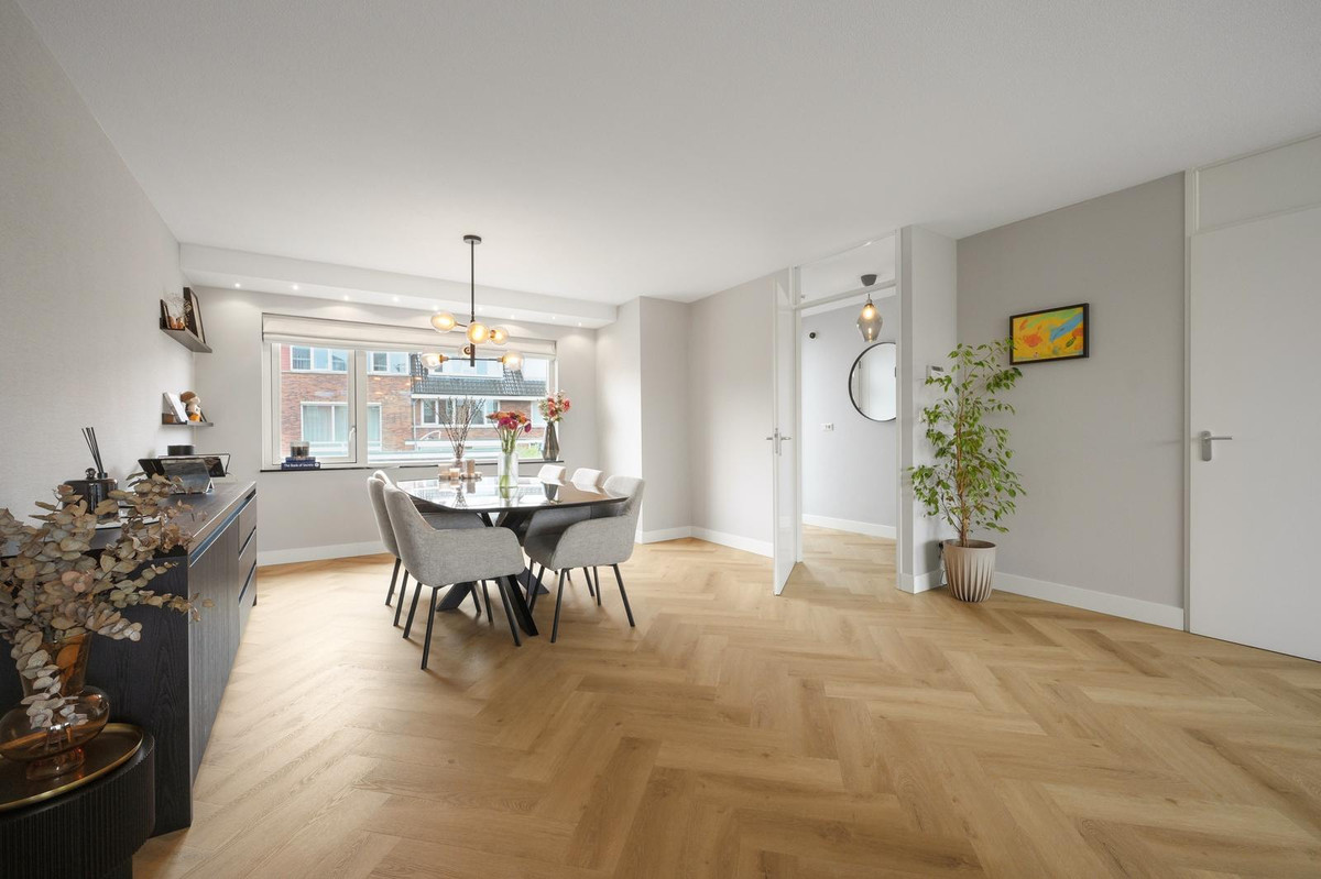 Tussenwoning te koop: Prunuskade 33, Rijswijk
