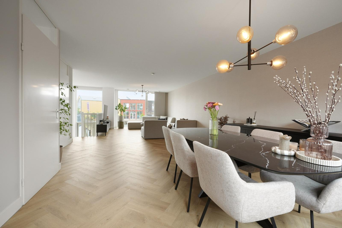 Tussenwoning te koop: Prunuskade 33, Rijswijk