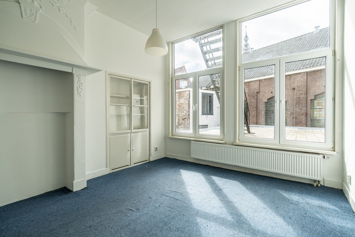 Appartement te koop: Breestraat 165E, Leiden