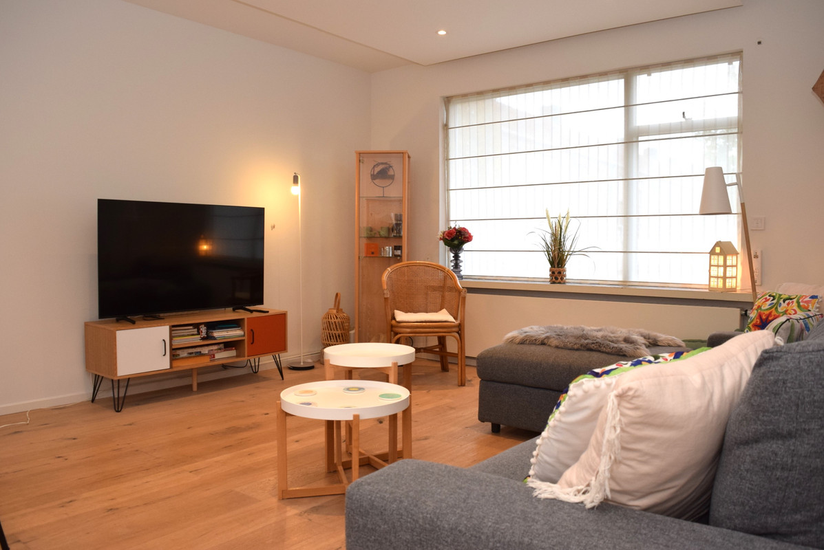 Tussenwoning te koop: Quarles van Uffordweg 79, Oostburg