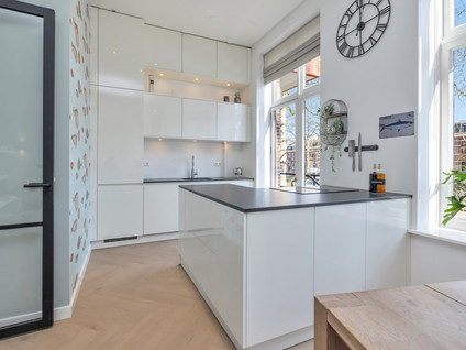 F.C. Dondersstraat 107