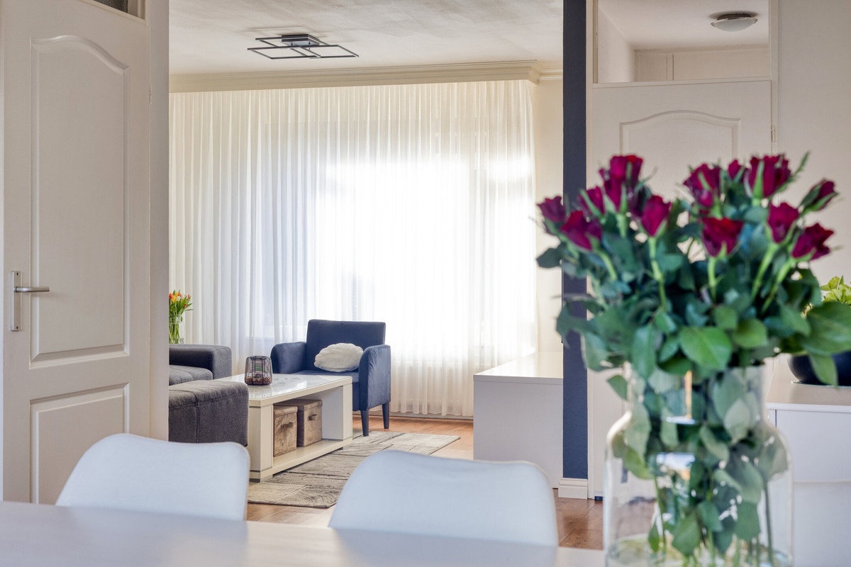 Tussenwoning te koop: Glasblazererf 12, Roermond