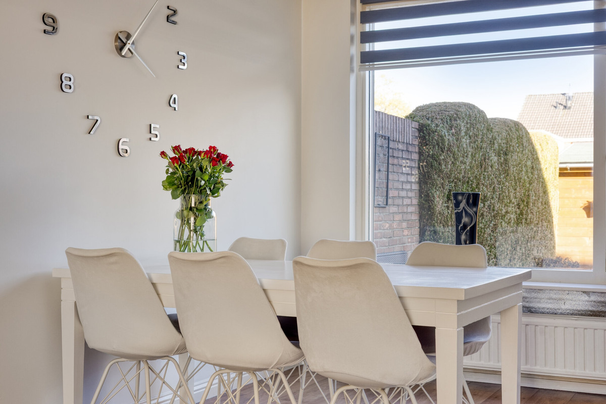 Tussenwoning te koop: Glasblazererf 12, Roermond