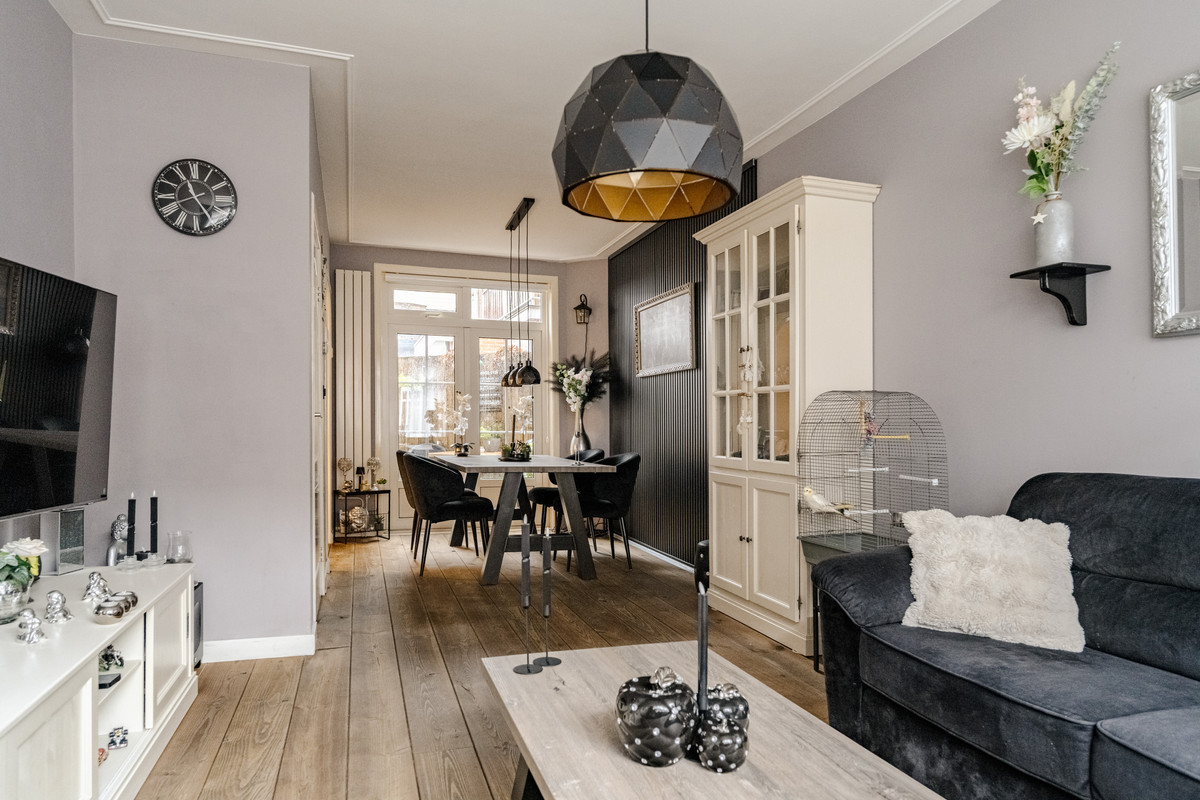 Tussenwoning te koop: Scheldestraat 3, Haarlem