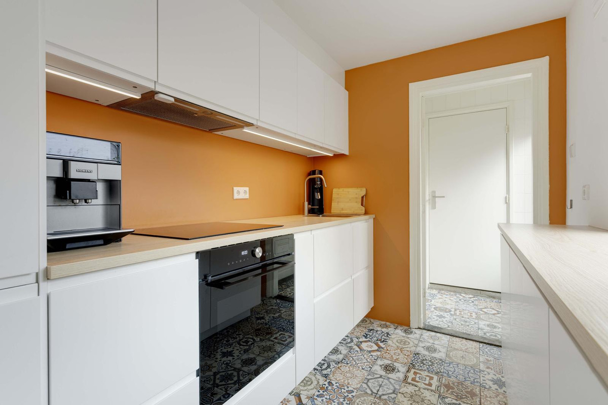 Tussenwoning te koop: Buitenzorgplein 3, Enschede