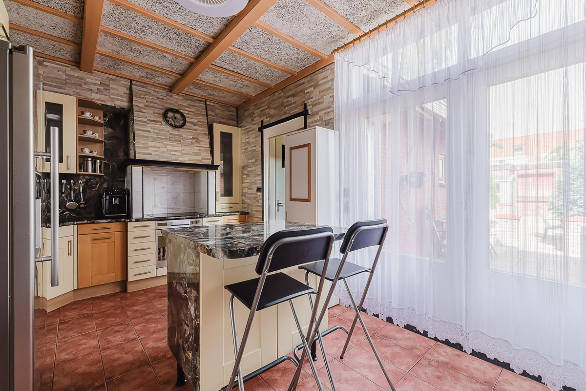 Tussenwoning te koop: Banningstraat 35, Tilburg