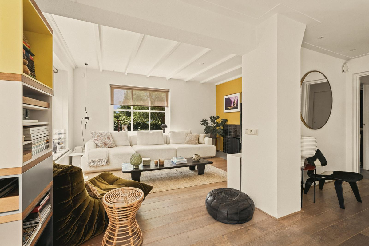 Vrijstaande woning te koop: Zuideinde 271, Oostzaan