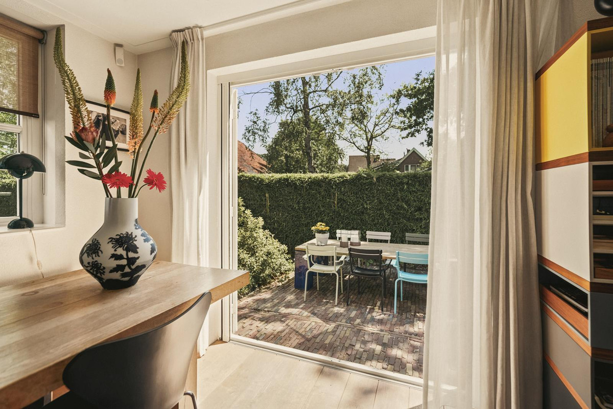 Vrijstaande woning te koop: Zuideinde 271, Oostzaan