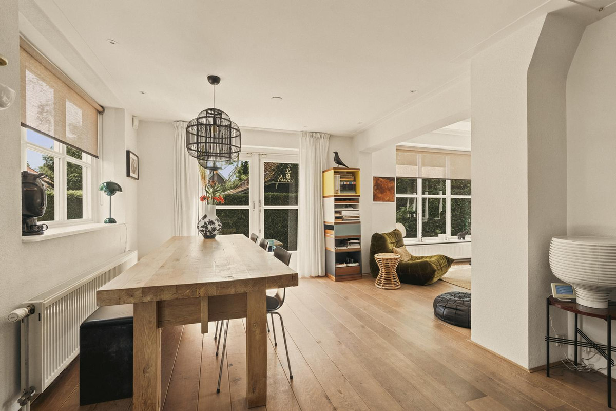 Vrijstaande woning te koop: Zuideinde 271, Oostzaan