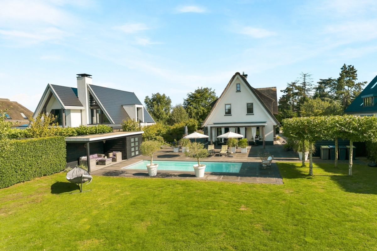 Vrijstaande woning te koop: Iepenlaan 5, De Kwakel