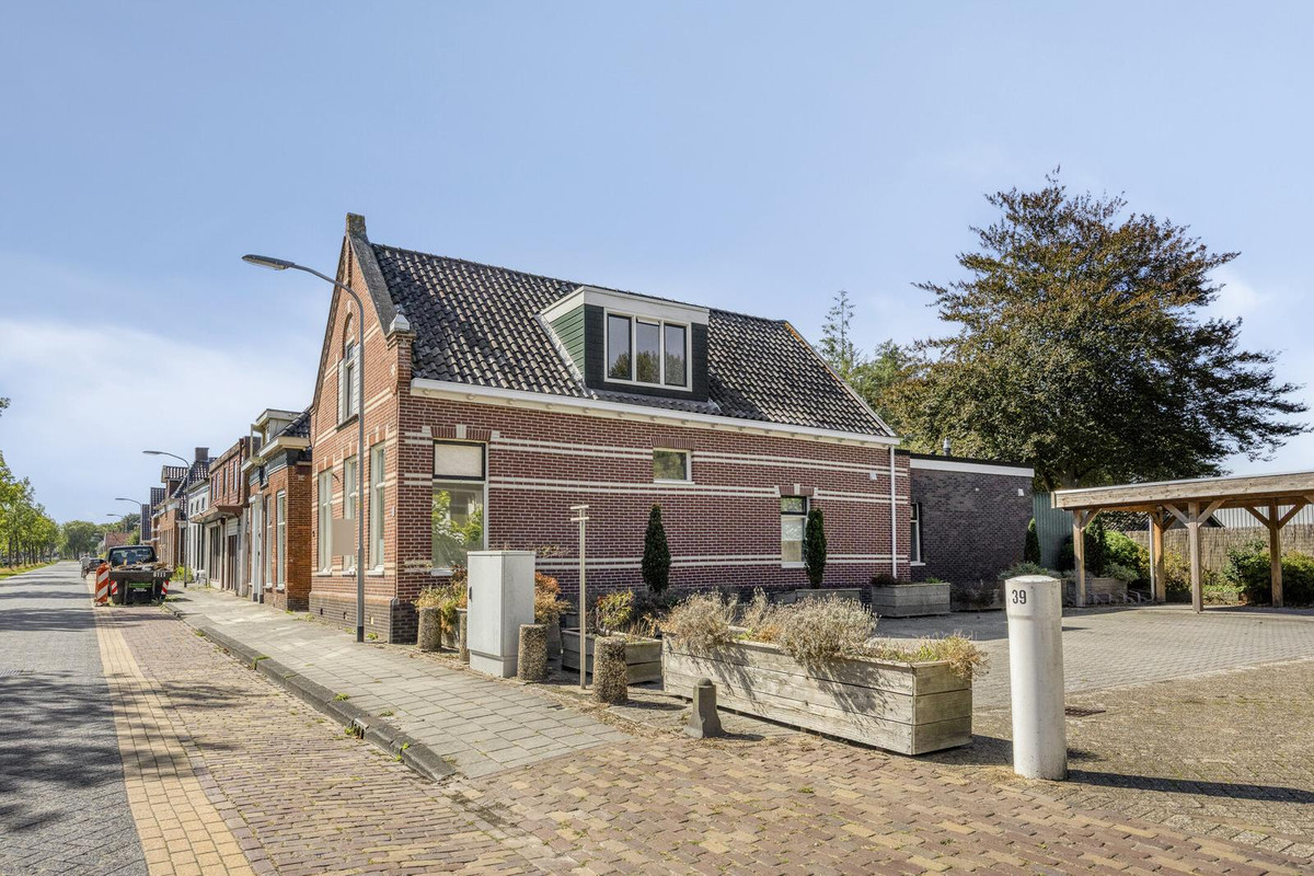 Vrijstaande woning te koop: W.H. Bosgrastraat 44, Oude Pekela