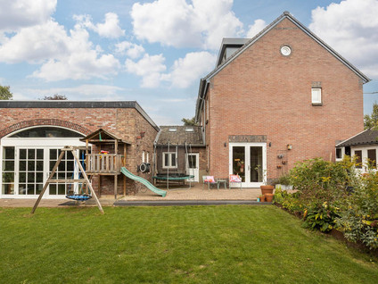 Beekstraat 102