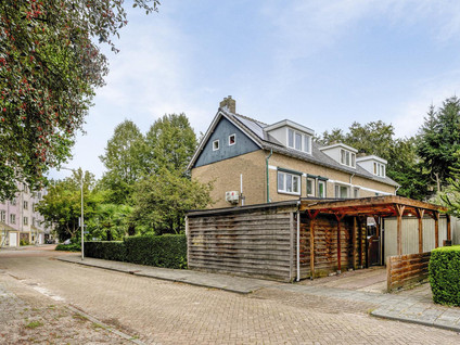 Mombaerstraat 160